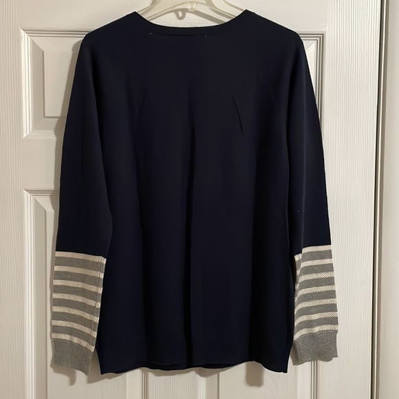 Gap Navy Blue V-Neck Sweater with Striped Sequin Wrist Cuffs - NWOT - Picture 3 of 6